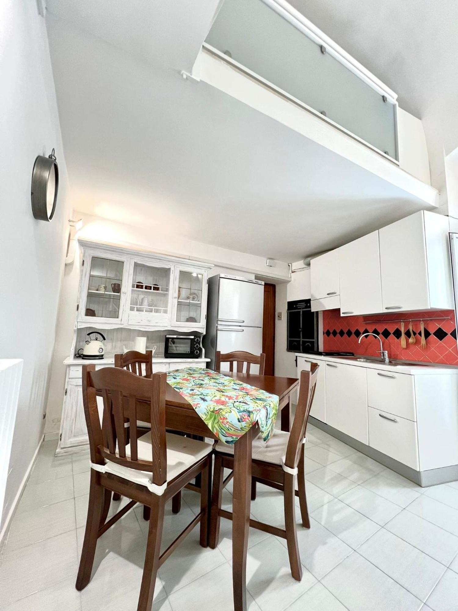 Torrione Apartment Giovinazzo Exterior foto