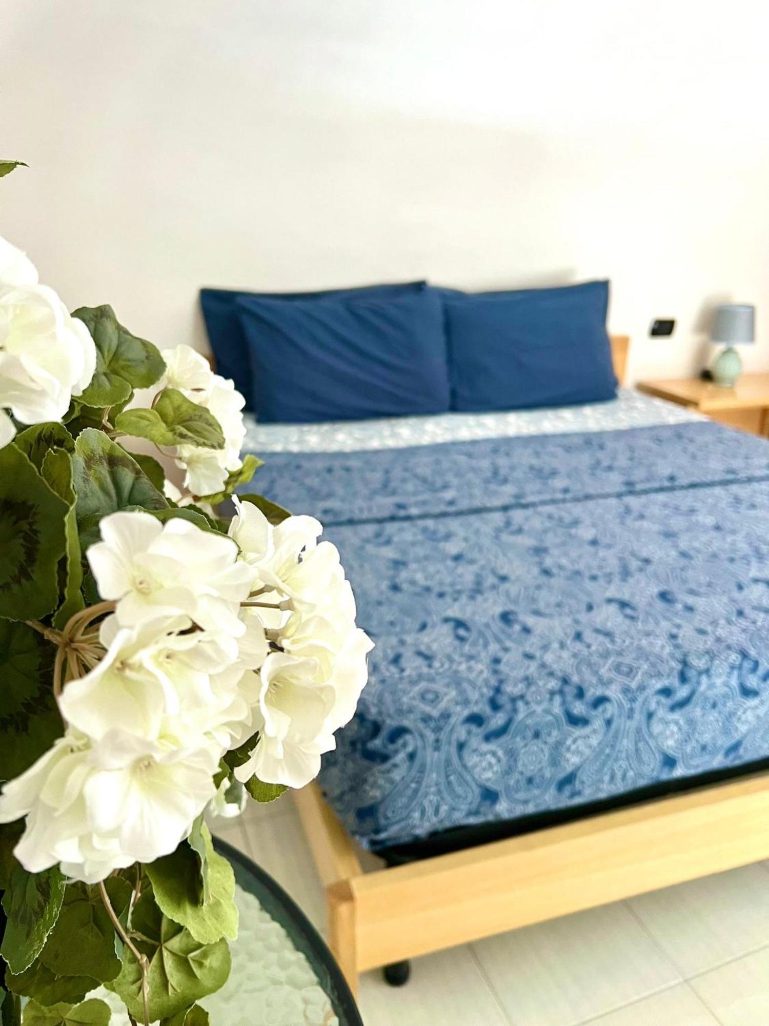 Torrione Apartment Giovinazzo Exterior foto